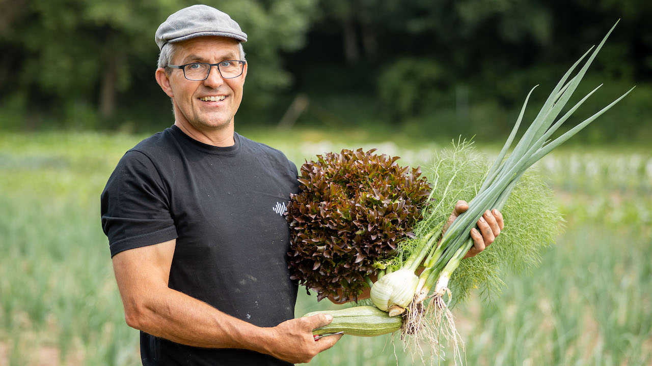 Nærvær i naturen med Helge